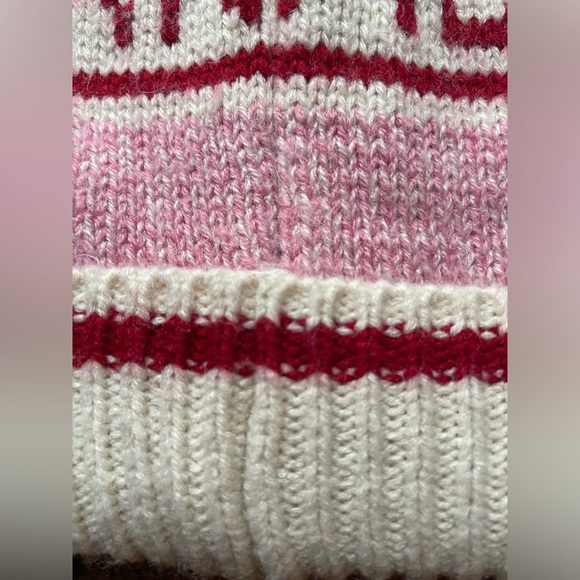 Roots Canada Kids Winter Knit Insulated Hat with PomPom - Picture 7 of 11